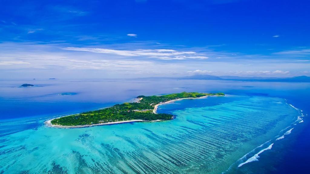 Ratu Kini Dive & Stay Isla Mana Exterior foto