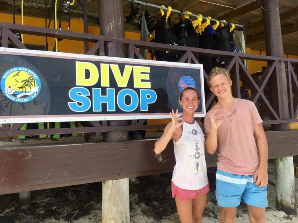 Ratu Kini Dive & Stay Isla Mana Exterior foto